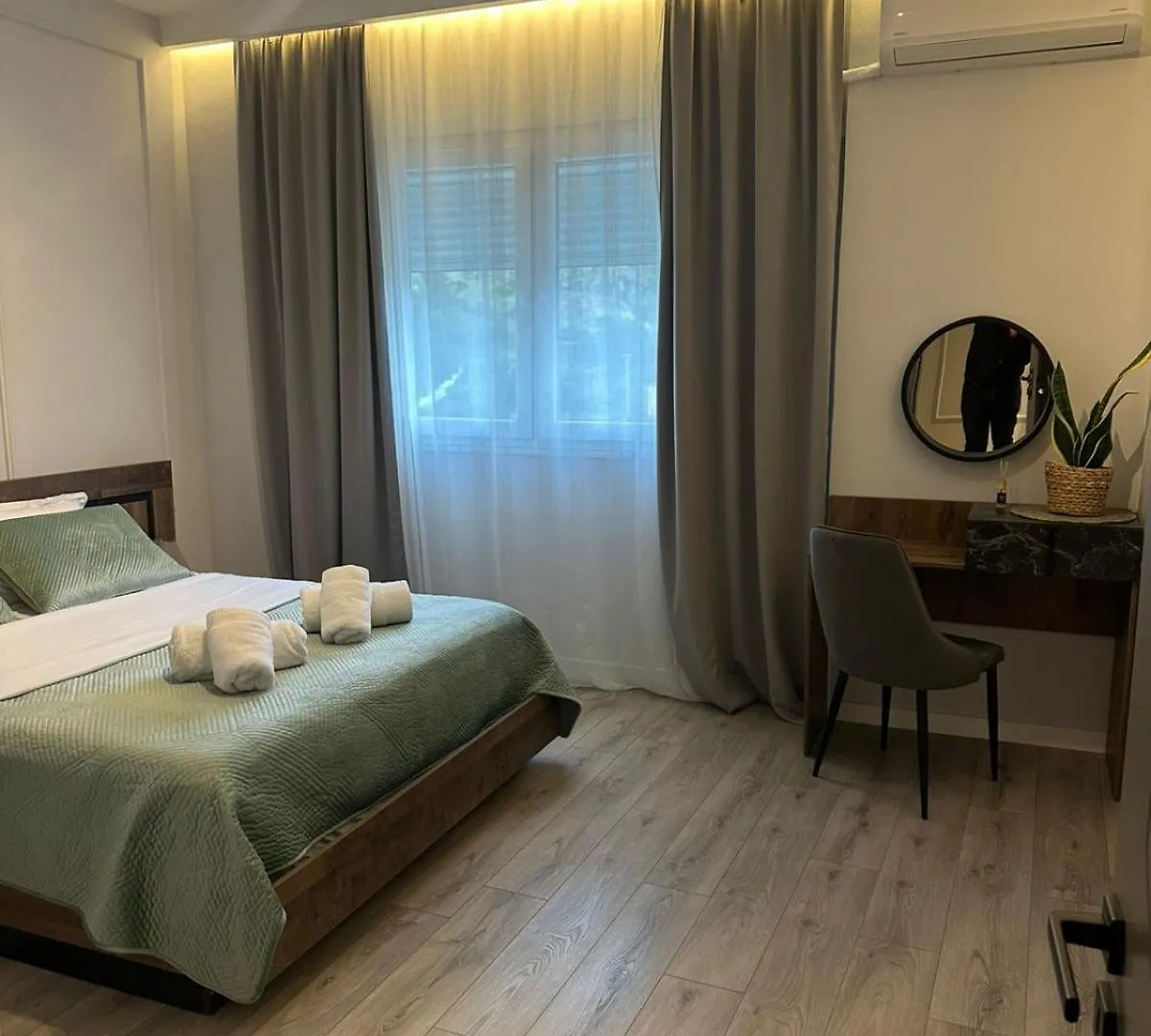 Castleview Suites Shkodër 0*,